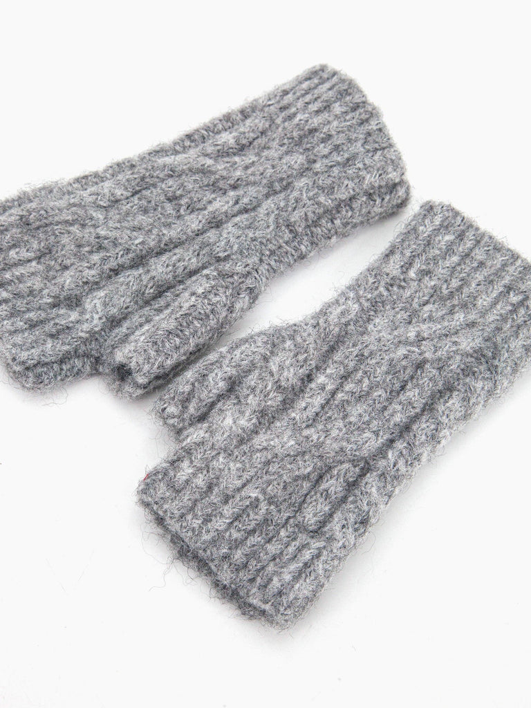 Sarta Accessories - Sydney Wrist Warmers - Dark Grey, Cable Knit One-size