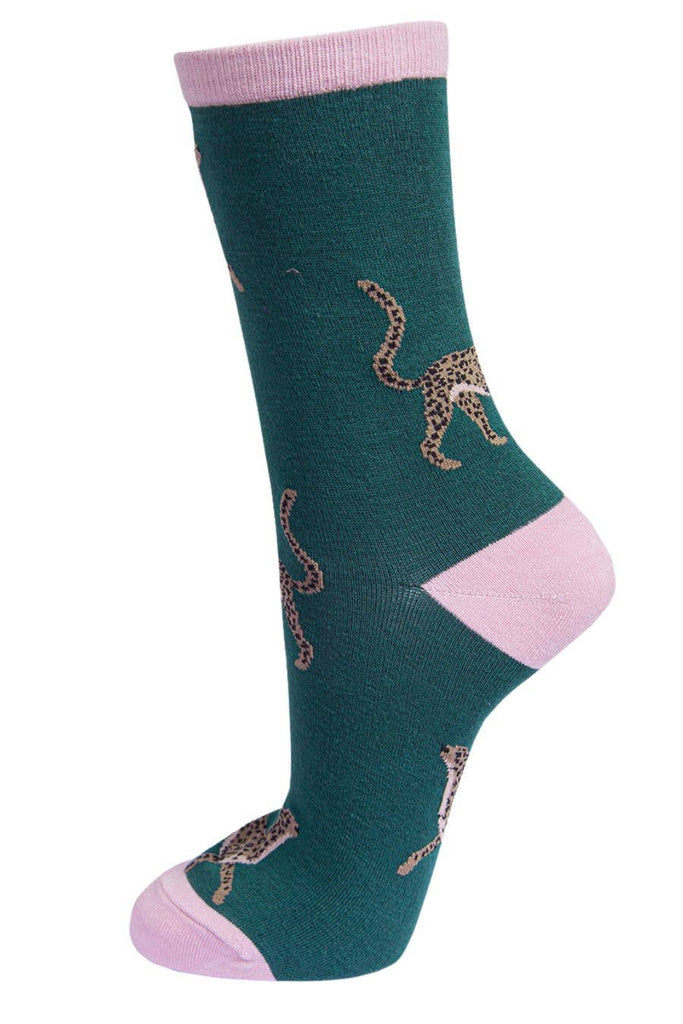 Sock Talk - Womens Bamboo Ankle Socks Leopard Print Cheetah Animal Sock